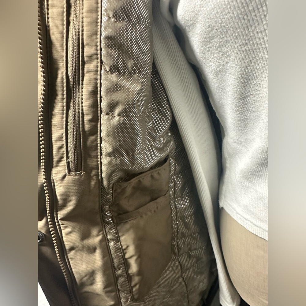 Columbia Women's Brown Ski Jacket - Picture 10 of 11